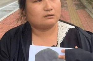 事件回顾，生父将女童塞入后备箱引发全网关注，生父塞女童入后备箱引全网谴责