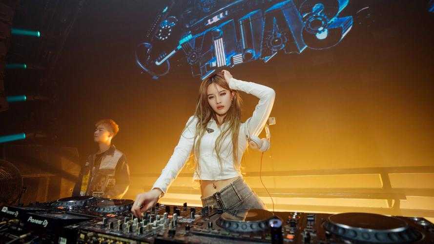 超嗨神曲《GoGoGo》一听就上头的劲爆电音舞曲推荐