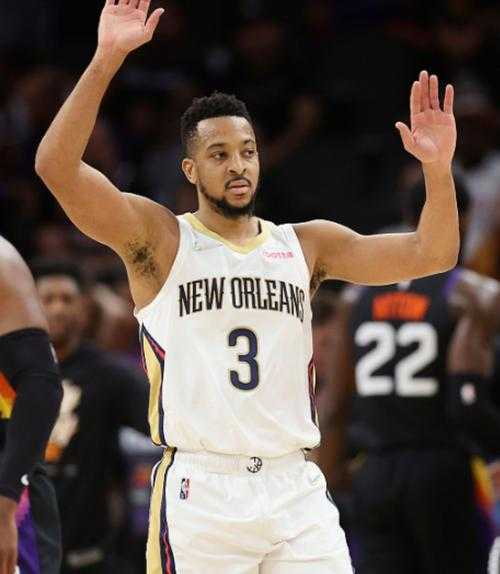 NBA球星CJ是谁?揭秘CJ麦科勒姆的职业生涯与成就